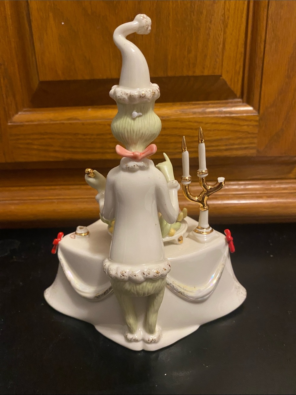 LENOX “Carving the Roast Beast” Figurine. PLEASE read description. - Picture 5 of 7